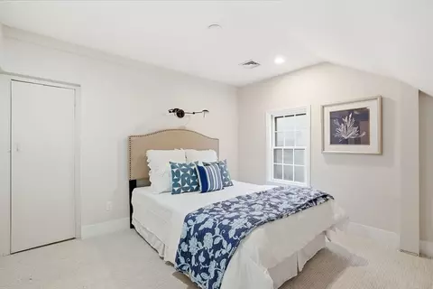 Bedroom - 190 South St #B, Hingham, MA 02043 photo 2 of 4