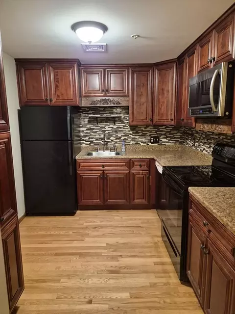333 First Street Blvd #209, Lowell, MA 01853