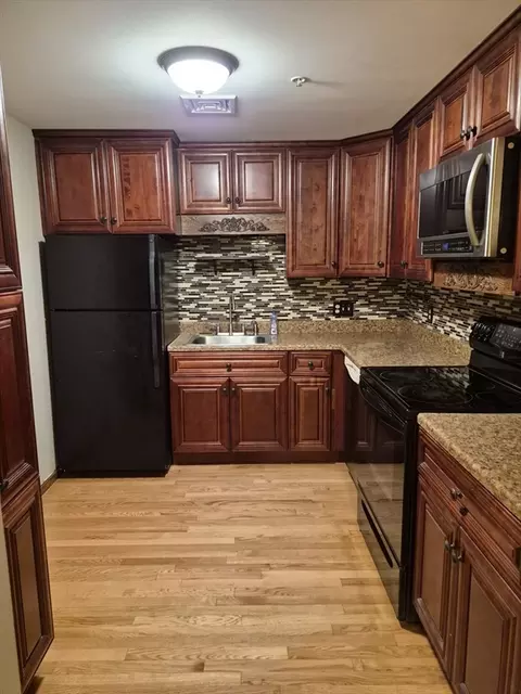 333 First Street Blvd #209, Lowell, MA 01853