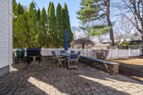 2 Cavanagh Rd, Wellesley, MA 02481 photo 27