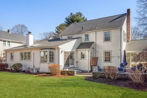 2 Cavanagh Rd, Wellesley, MA 02481 photo 24