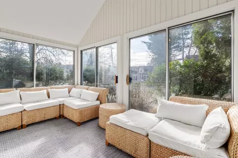 2 Cavanagh Rd, Wellesley, MA 02481 photo 14