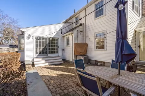 2 Cavanagh Rd, Wellesley, MA 02481 photo 28