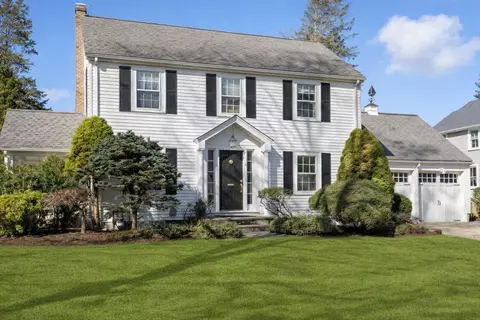 2 Cavanagh Rd, Wellesley, MA 02481 photo 2