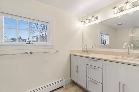 2 Cavanagh Rd, Wellesley, MA 02481 photo 18