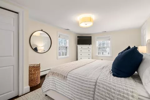 2 Cavanagh Rd, Wellesley, MA 02481 photo 16
