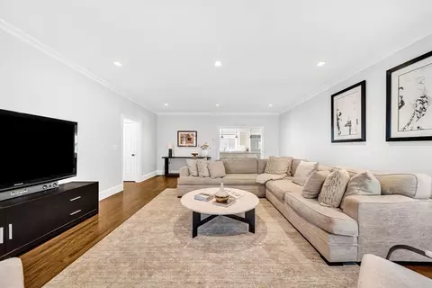 27 Garrison Rd, Wellesley, MA 02482 photo 16