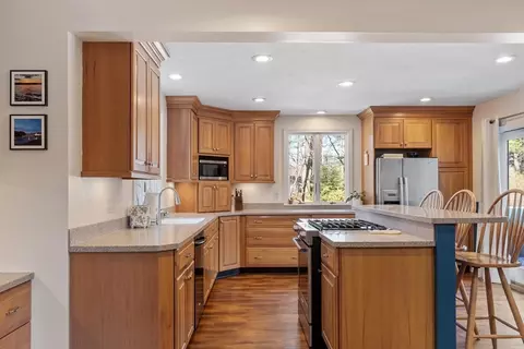 Kitchen - 21 Potter Rd, Framingham, MA 01701 photo 2 of 6
