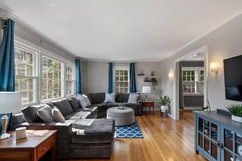 Living - 21 Potter Rd, Framingham, MA 01701 photo 3 of 3