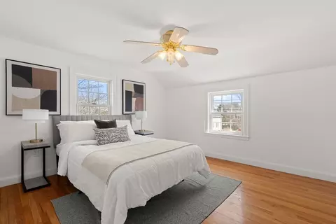 Bedroom - 424 Washington St, Canton, MA 02021 photo 5 of 9