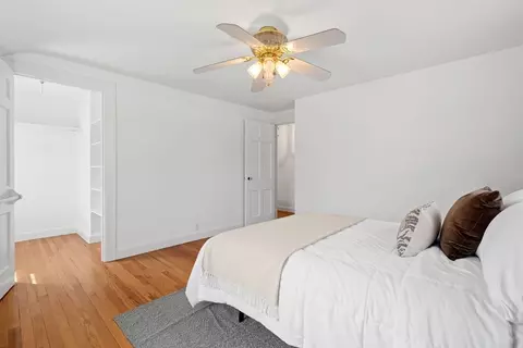 Bedroom - 424 Washington St, Canton, MA 02021 photo 7 of 9