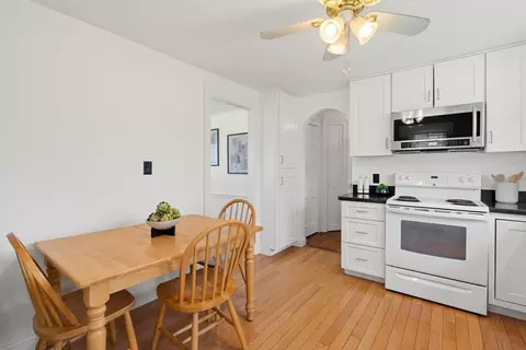 Kitchen - 424 Washington St, Canton, MA 02021 photo 5 of 5