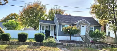 42 Ancona Rd, Worcester, MA 01604 photo 2