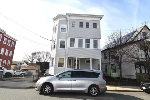 121 Cottage St, Everett, MA 02149 photo 2