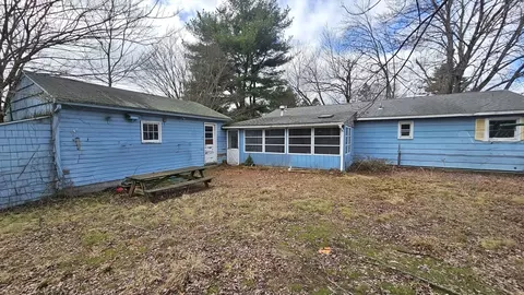 49 Corcoran, Springfield, MA 01118 photo 22