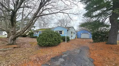 49 Corcoran, Springfield, MA 01118 photo 2