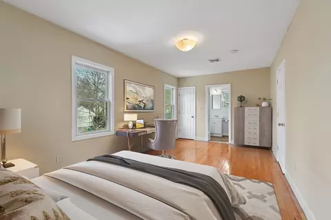 925 Worcester St, Wellesley, MA 02482 photo 13