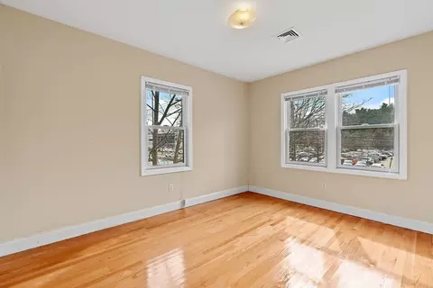 925 Worcester St, Wellesley, MA 02482 photo 19