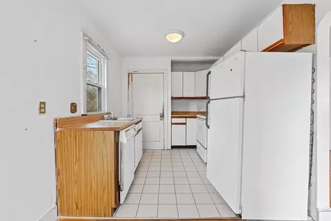925 Worcester St, Wellesley, MA 02482 photo 7