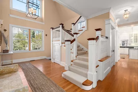 3 Berkeley Pl, Cambridge, MA 02138 photo 3