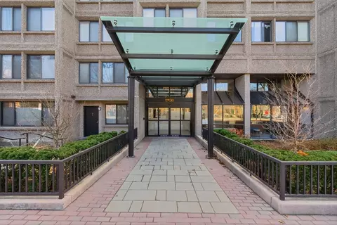1731 Beacon St #1210, Brookline, MA 02445
