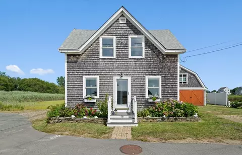 98 Cherry St, Marshfield, MA 02050 photo 2