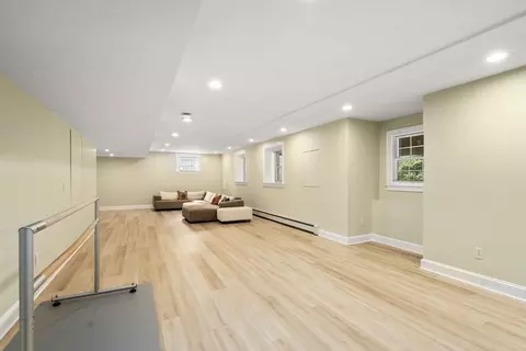 21 Cedar Springs Ln, Needham, MA 02492 photo 28