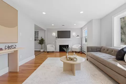 8 Junior Ter, Randolph, MA 02368 photo 6