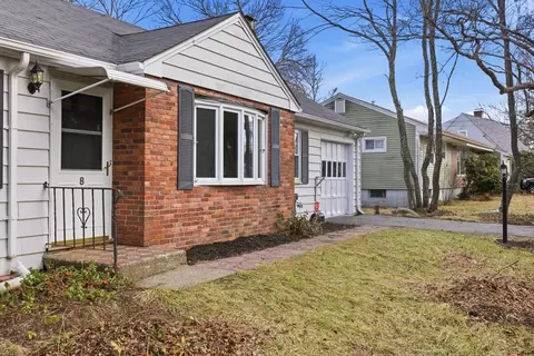 8 Junior Ter, Randolph, MA 02368 photo 2