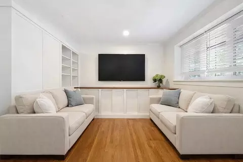 549 Centre St #2, Newton, MA 02458