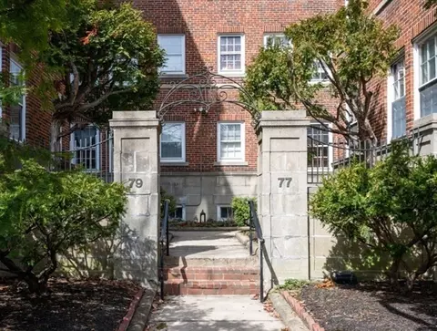 79 Martin St #21, Cambridge, MA 02138