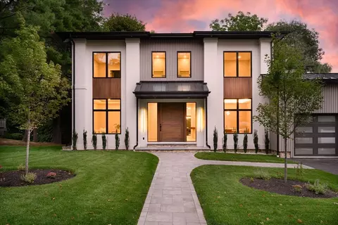 25 Lovett Rd, Newton, MA 02459