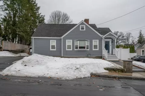 6 Huse Rd, Methuen, MA 01844