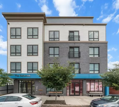 214 Market St #208, Boston, MA 02135