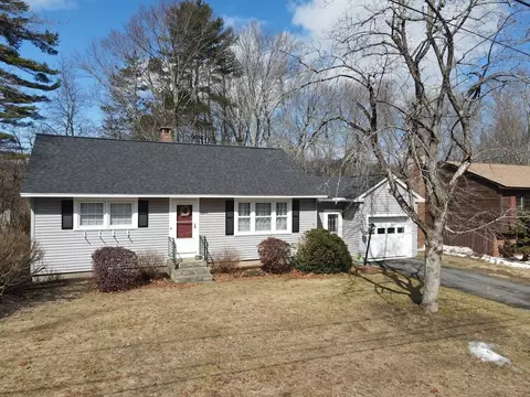 18 Lillian St, Greenfield, MA 01301