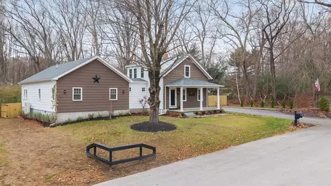 Exterior - 7 Nipmuck, Webster, MA 01570 photo 3 of 8