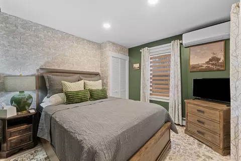 Bedroom - 7 Nipmuck, Webster, MA 01570 photo 1 of 7
