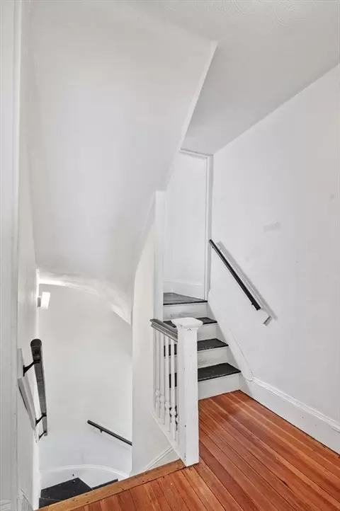 74 Pearson Ave, Somerville, MA 02144 photo 12