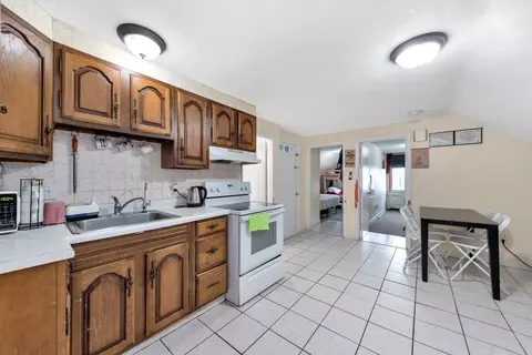 Kitchen - 120 Washington St, Gloucester, MA 01930 photo 9 of 9