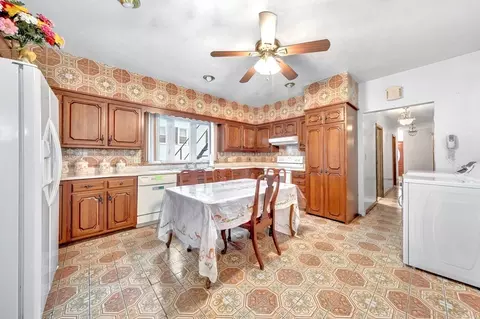 Kitchen - 120 Washington St, Gloucester, MA 01930 photo 2 of 9