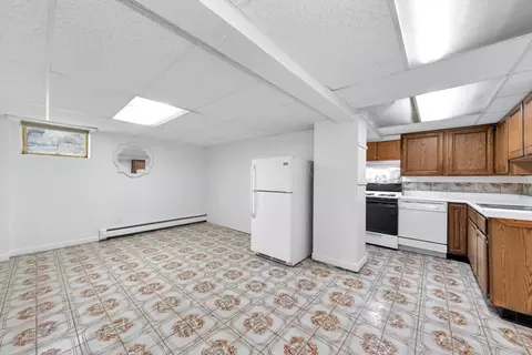 Kitchen - 120 Washington St, Gloucester, MA 01930 photo 5 of 9