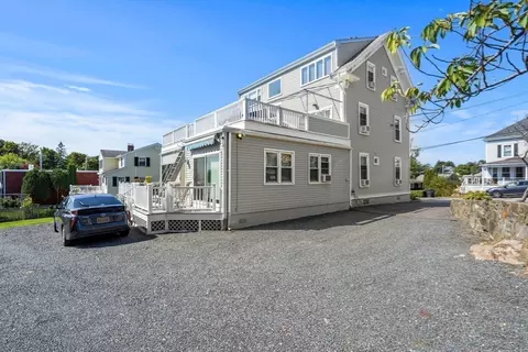 Exterior - 60 Gregory #3, Marblehead, MA 01945 photo 8 of 11