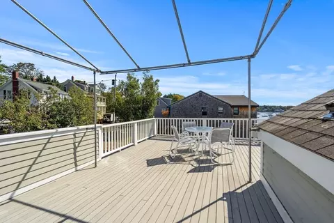 Exterior - 60 Gregory #3, Marblehead, MA 01945 photo 9 of 11