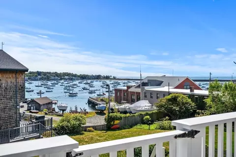 View/Area - 60 Gregory #3, Marblehead, MA 01945 photo 3 of 7