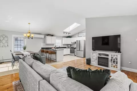 58 Bowler St, Fall River, MA 02723 photo 11