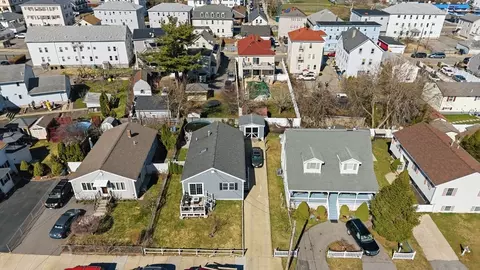 58 Bowler St, Fall River, MA 02723 photo 29
