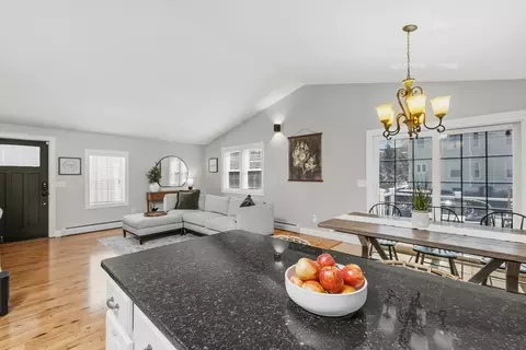 58 Bowler St, Fall River, MA 02723 photo 7