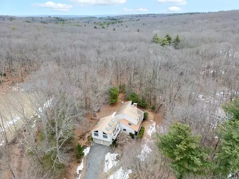View/Area - 215 North St, Upton, MA 01568 photo 4 of 7