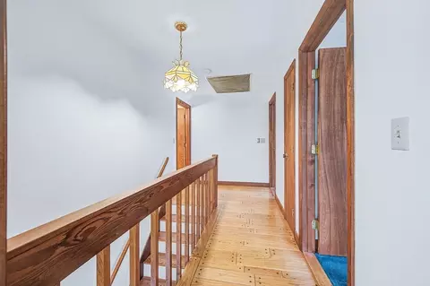 Entry Way - 215 North St, Upton, MA 01568 photo 3 of 3