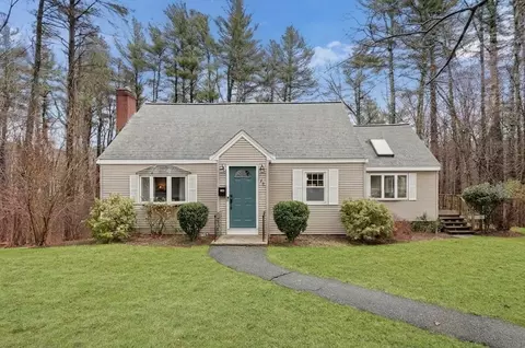 95 Pine Hill Rd, Ashland, MA 01721